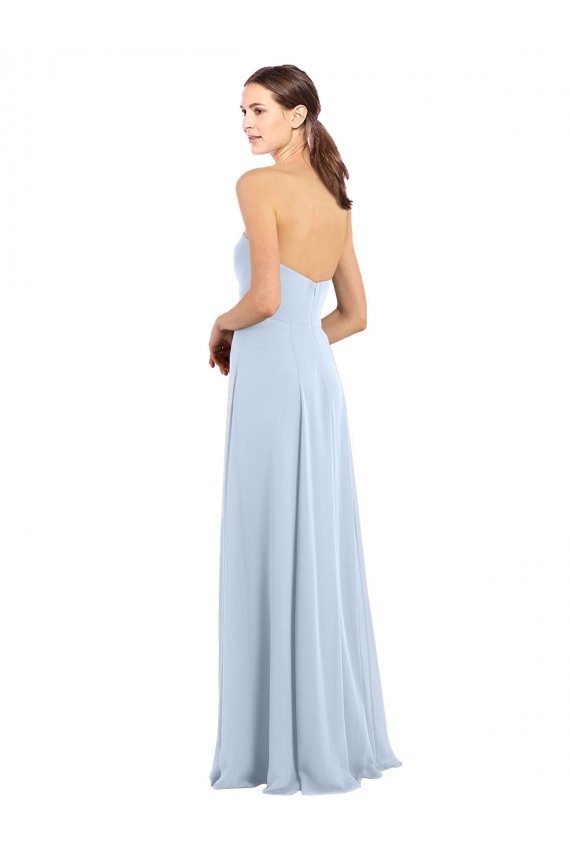 Chiffon Sem alças Sem Mangas Comprimento Chão Linha A Azul Céu Claro Vestidos de Madrinha Baratos