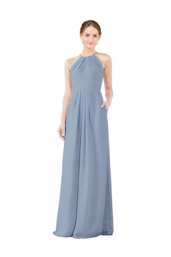 Chiffon Cabeçada Sem Mangas Buraco da fechadura Comprimento Chão Azul Empoeirado Longo Vestidos de Madrinha Baratos