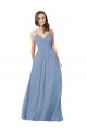 Chiffon Decote V Sem Mangas Criss Cruz Comprimento Chão Azul Empoeirado Vestidos de Madrinha Baratos