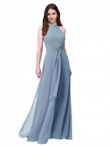 Chiffon Cabeçada Sem Mangas Comprimento Chão Linha A Vestidos de Madrinha Baratos