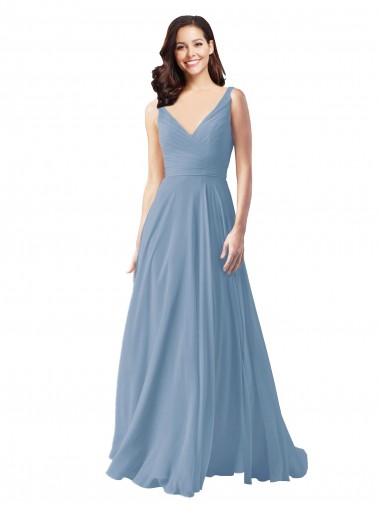 Chiffon Decote V Sem Mangas Comprimento Chão Linha A Vestido de Noite / Vestidos de Madrinha Baratos