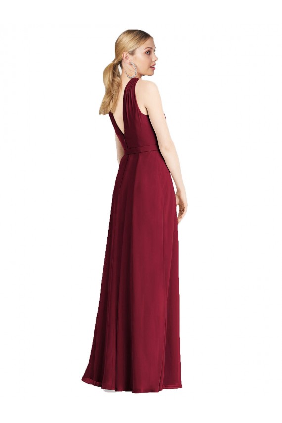 Chiffon Cabeçada Sem Mangas Costas em V Comprimento Chão Longo Linha A Vestidos de Madrinha Baratos