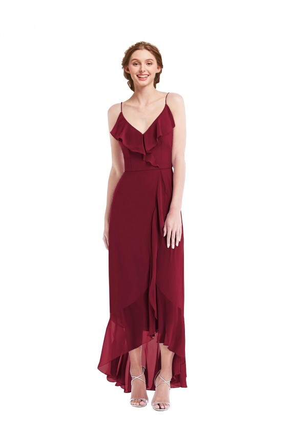 Chiffon Alças finas Sem Mangas Lombar Comprimento Chão Alto Baixo, Vestidos de Madrinha Baratos