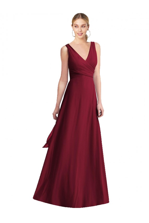 Chiffon Decote V Sem Mangas Costas em V Comprimento Chão Longo Linha A Vestidos de Festa / Vestidos de Madrinha Baratos