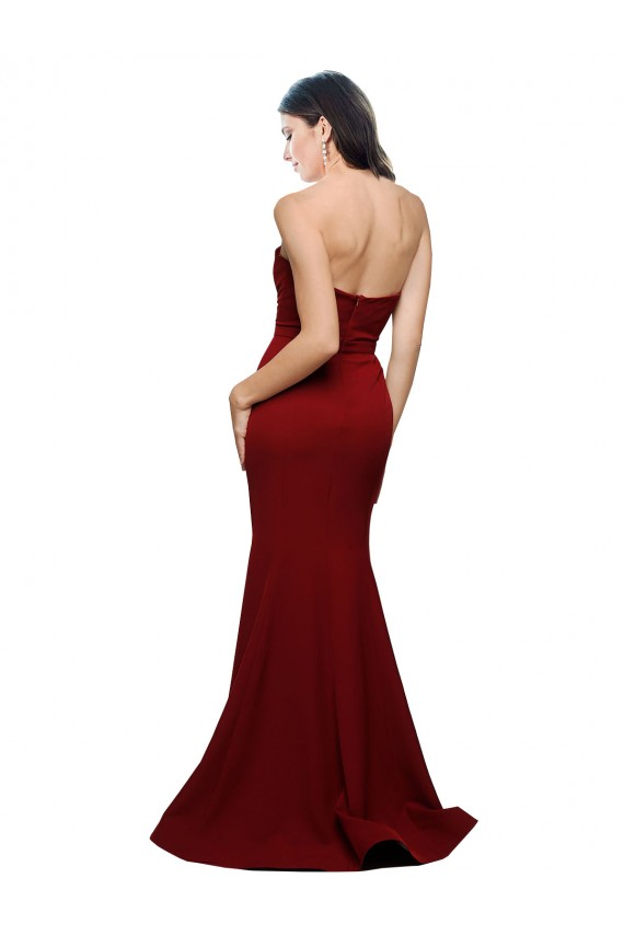 Crepe Esticado Amor Sem Mangas Lombar Comprimento Chão Bainha Borgonha Vestidos de Madrinha / Vestidos de Noite / Vestidos de Festa Baratos