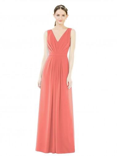 Chiffon Decote V Sem Mangas Costas em V Comprimento Chão Coral Linha A Vestidos de Madrinha Baratos