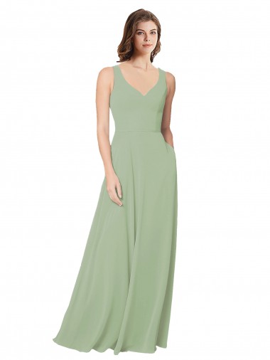 Chiffon Amor Sem Mangas Abrir de volta Comprimento Chão Linha A Longo Vestidos de Madrinha Baratos