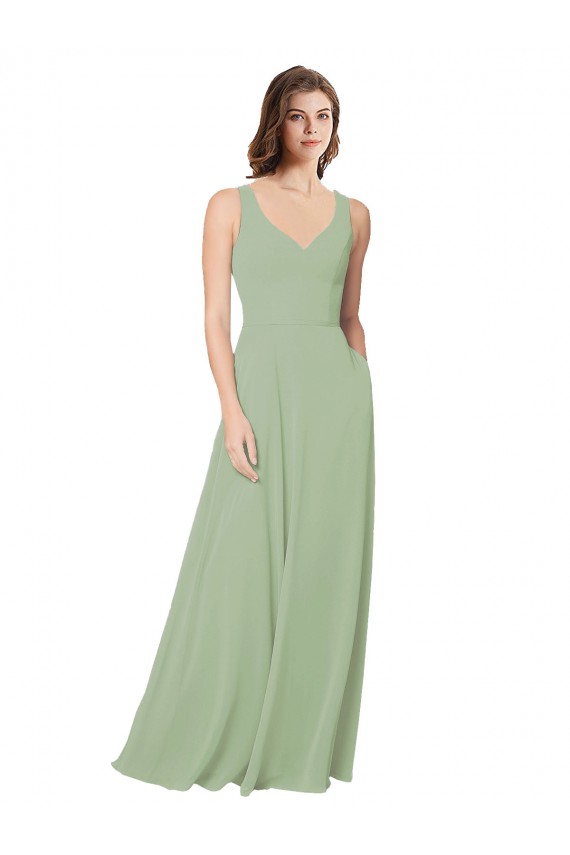 Chiffon Amor Sem Mangas Abrir de volta Comprimento Chão Linha A Longo Vestidos de Madrinha Baratos