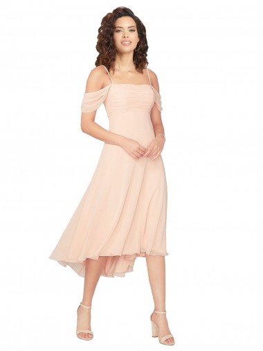 Chiffon Decote Quadrado Ombro Frio Lombar Comprimento Midi Vestidos de Madrinha Baratos