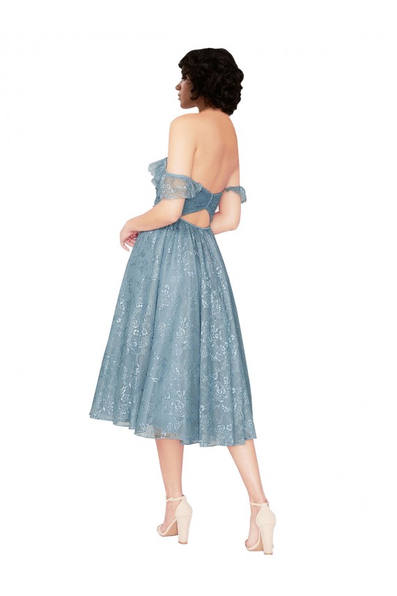 Renda Fora do Ombro Sem Mangas Buraco da fechadura Comprimento Joelho Vestidos de Madrinha / Vestidos de Cocktail / Vestidos de Homecoming Baratos