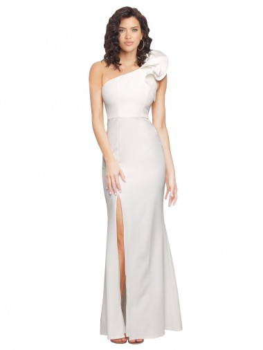 Crepe Esticado Um Ombro Sem Mangas Comprimento Chão Marfim Vestidos de Madrinha / Vestidos de Noite / Vestidos de Festa Baratos