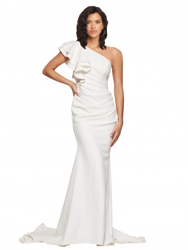 Crepe Esticado Um Ombro Sem Mangas Comboio Varredela Vestidos de Madrinha / Vestidos de Festa Baratos