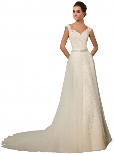 Tule & Renda Amor Sem Mangas Comboio Capela Vestido de Festa / Vestidos de Noiva Baratos