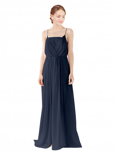 Chiffon Alças finas Sem Mangas Abrir de volta Comprimento Chão Vestidos de Festa Baratos