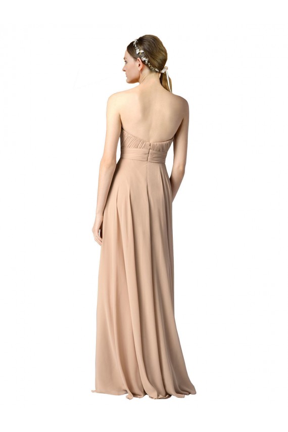 Chiffon Amor Sem Mangas Abrir de volta Comprimento Chão Vestidos de Madrinha Baratos