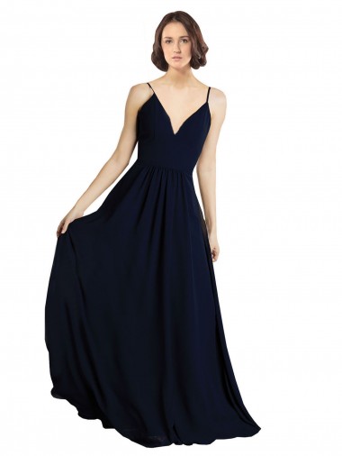Chiffon Decote V Sem Mangas Comprimento Chão Vestido de Madrinha Formais / Vestido de Baile Baratos