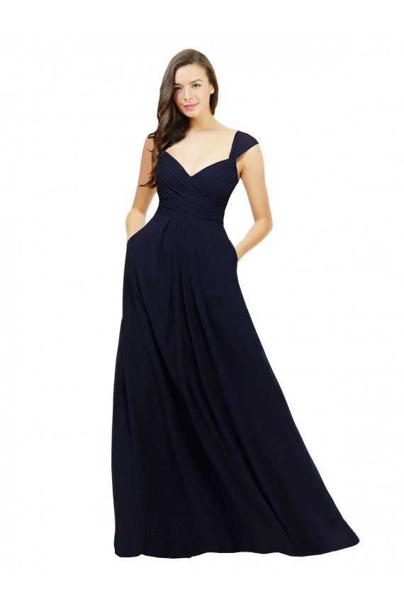Chiffon Decote V Sem Mangas Comprimento Chão Linha A Vestido de Madrinha Formais Baratos