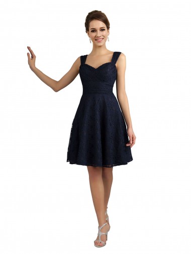 Renda Amor Sem Mangas Comprimento Joelho Vestidos de Madrinha / Vestidos de Cocktail Baratos