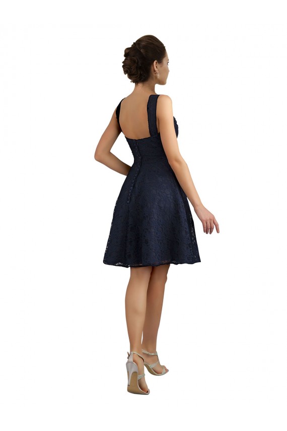 Renda Amor Sem Mangas Comprimento Joelho Vestidos de Madrinha / Vestidos de Cocktail Baratos