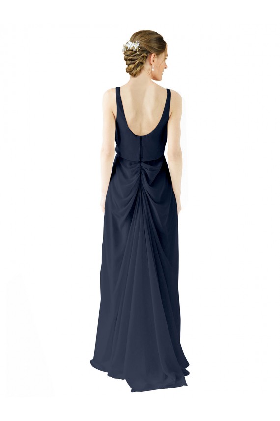 Chiffon Colher Sem Mangas Abrir de volta Comprimento Chão Vestidos de Madrinha Baratos