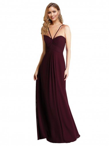 Chiffon Alças finas Sem Mangas Buraco da fechadura Comprimento Chão Vestidos de Festa / Vestidos de Madrinha Baratos
