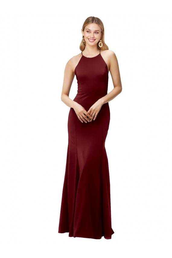 Crepe Esticado Cabeçada Sem Mangas Criss Cruz Comprimento Chão Sereia Vestidos de Madrinha / Vestidos de Noite / Vestidos de Festa Baratos