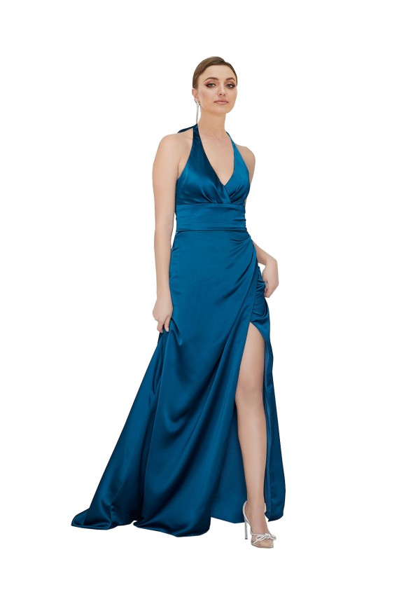 Cetim Sedoso Cabeçada Sem Mangas Abrir de volta Comprimento Chão Longo Linha A Vestidos de Madrinha / Vestidos de Noite / Vestidos de Festa Baratos