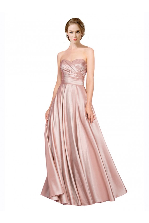 Cetim Elástico Amor Sem Mangas Lombar Comprimento Chão Linha A Vestidos de Madrinha / Vestidos de Noite / Vestidos de Festa Baratos