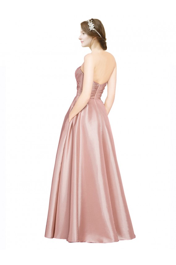Cetim Elástico Amor Sem Mangas Lombar Comprimento Chão Linha A Vestidos de Madrinha / Vestidos de Noite / Vestidos de Festa Baratos