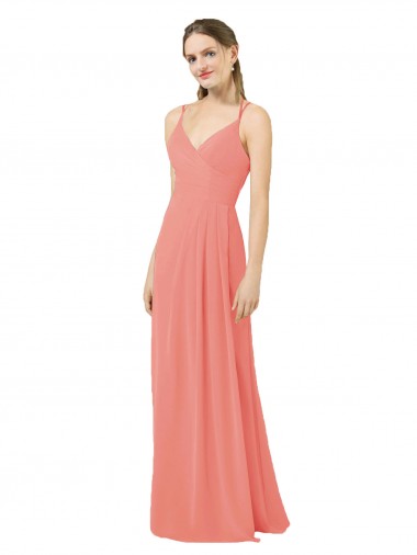 Chiffon Decote V Sem Mangas Buraco da fechadura Comprimento Chão Bainha Rosa Deserto Vestidos de Madrinha Baratos