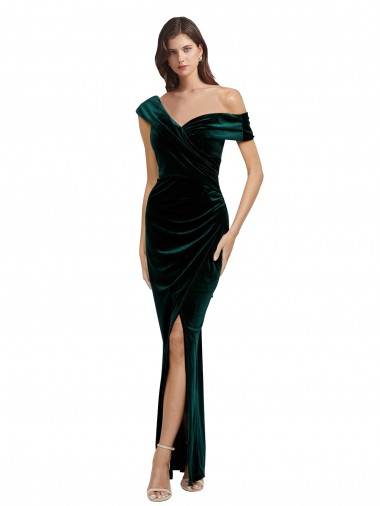 Veludo Elástico Fora do Ombro Sem Mangas Comprimento Chão Bainha Vestidos de Madrinha / Vestidos de Noite / Vestidos de Festa Baratos