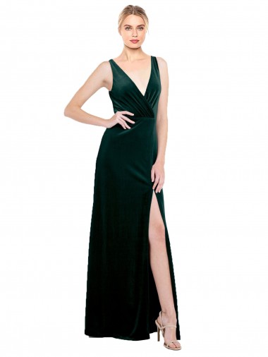 Veludo Elástico Decote V Sem Mangas Costas em V Comprimento Chão Verde Escuro Longo Vestidos de Madrinha / Vestidos de Noite / Vestidos de Festa Baratos