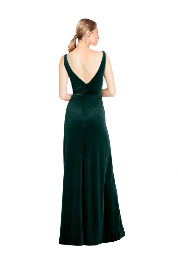 Veludo Elástico Decote V Sem Mangas Costas em V Comprimento Chão Verde Escuro Longo Vestidos de Madrinha / Vestidos de Noite / Vestidos de Festa Baratos