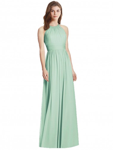Chiffon Cabeçada Sem Mangas Abrir de volta Comprimento Chão Verde Menta Longo Vestidos de Madrinha Baratos