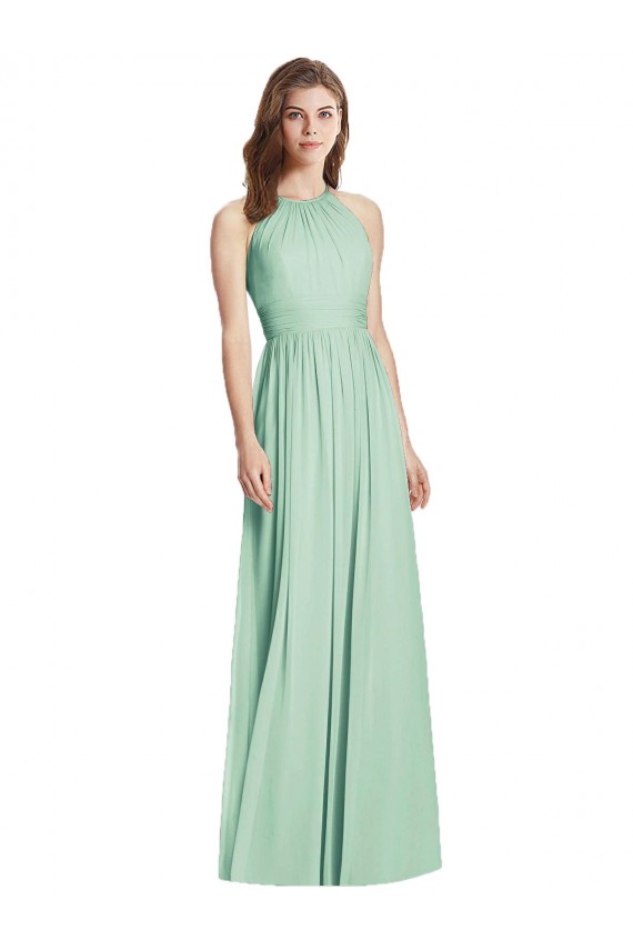 Chiffon Cabeçada Sem Mangas Abrir de volta Comprimento Chão Verde Menta Longo Vestidos de Madrinha Baratos