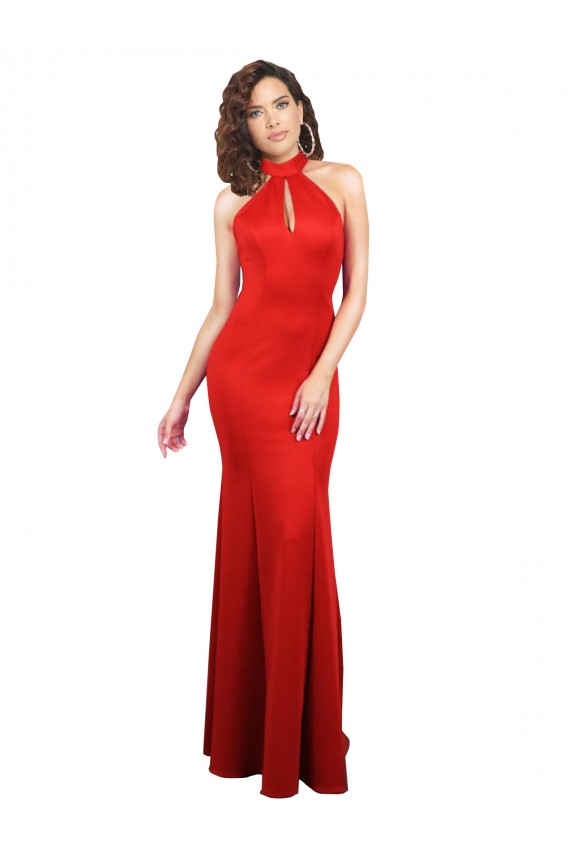 Cetim Elástico Cabeçada Sem Mangas Buraco da fechadura Comprimento Chão Vestidos de Madrinha / Vestidos de Noite / Vestidos de Festa Baratos