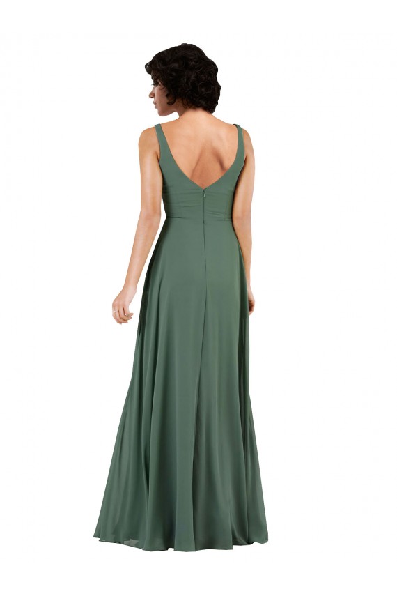 Chiffon Decote V Sem Mangas Lombar Comprimento Chão Coluna Vestidos de Madrinha Baratos